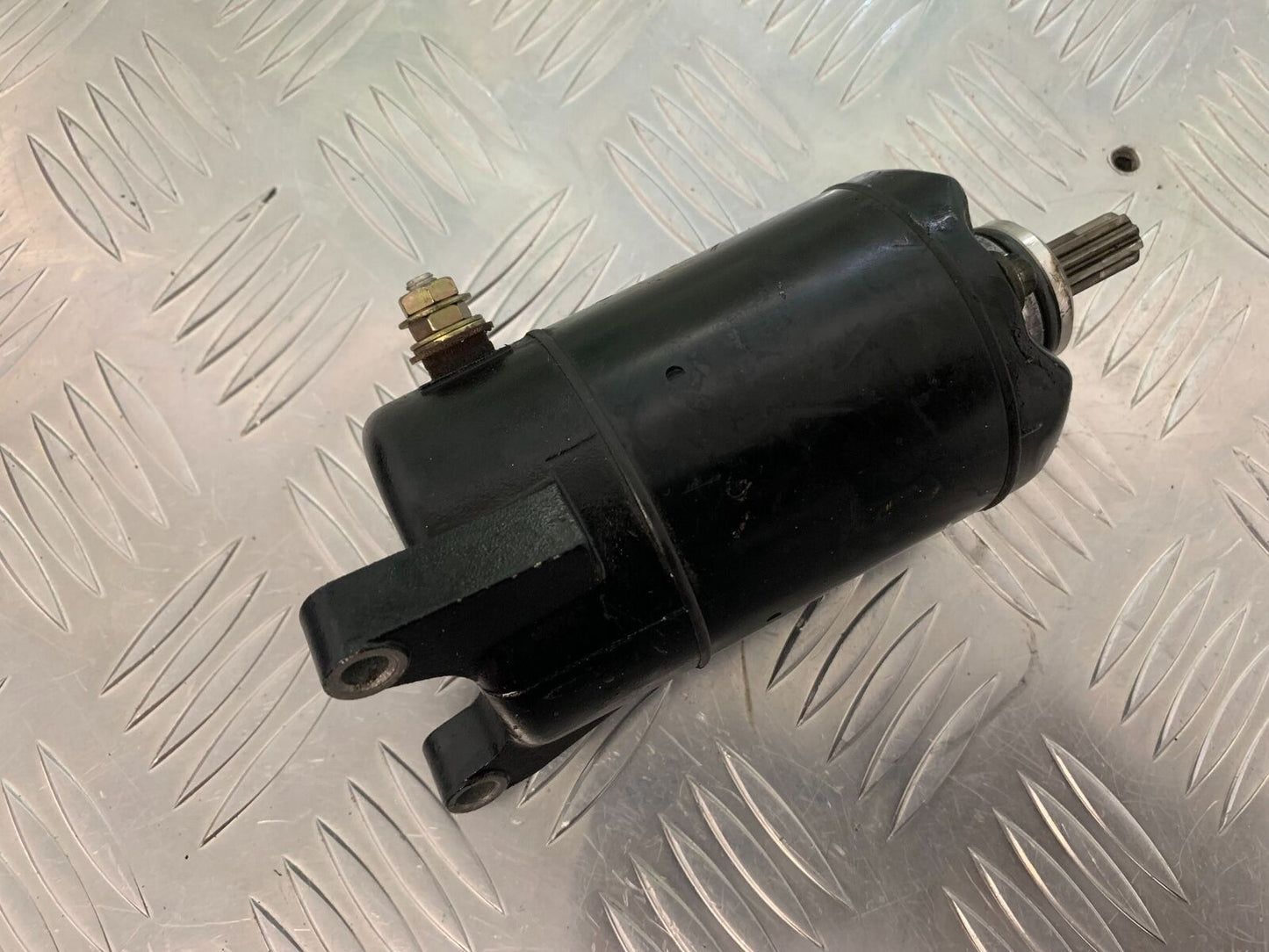 YAMAHA FZS600 FAZER 600 STARTER MOTOR  YEAR 2002-03  (STOCK 950)
