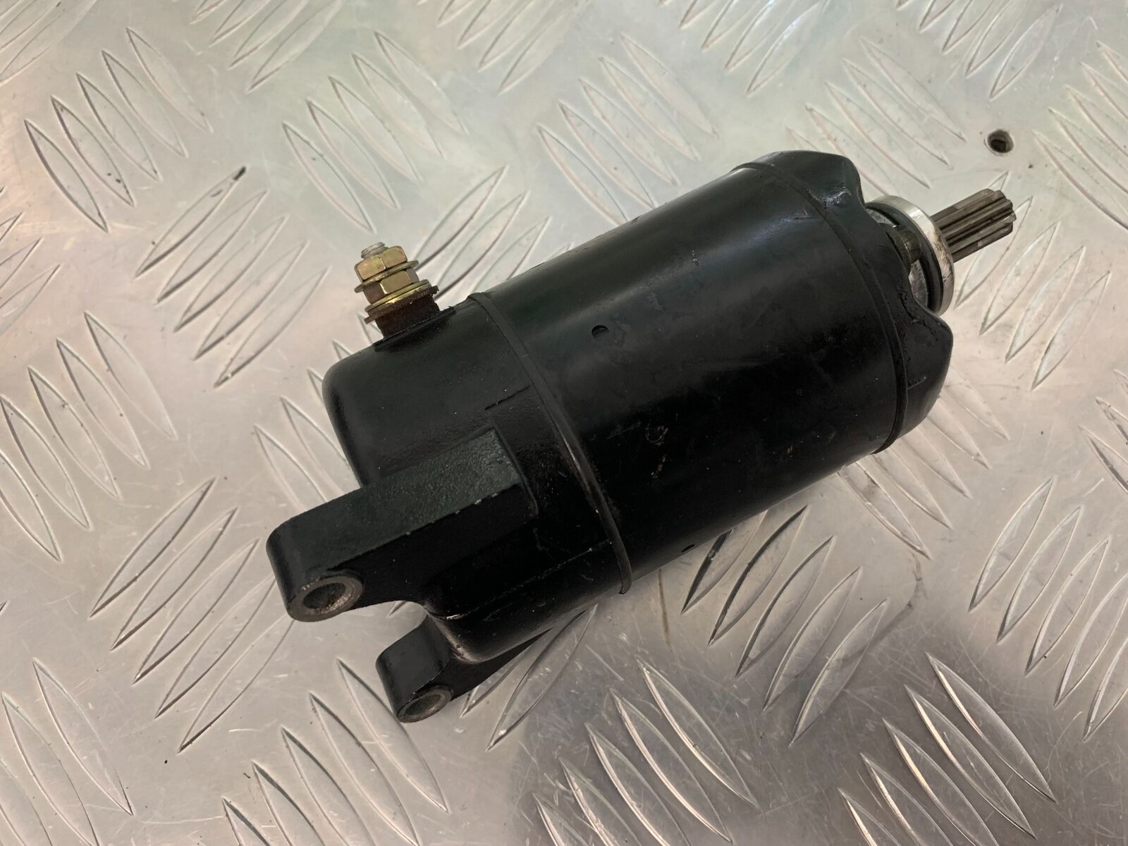 YAMAHA FZS600 FAZER 600 STARTER MOTOR  YEAR 2002-03  (STOCK 950)