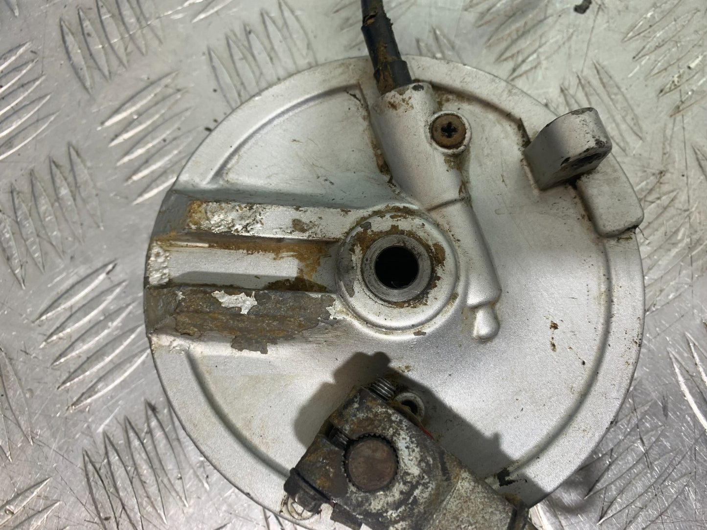 HONDA CG125 CG 125 FRONT BRAKE HUB  YEAR 1998-2000 (CMB1282)