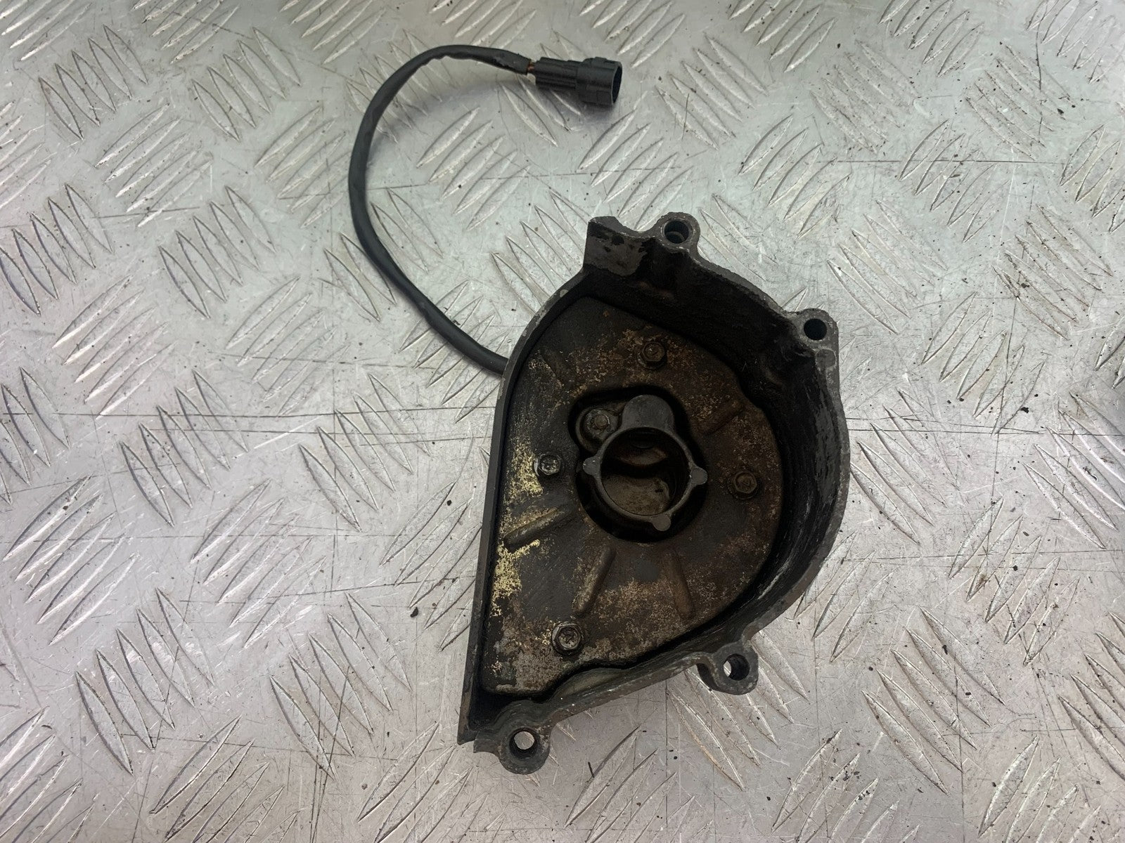 KAWASAKI ZX9R ZX9 C SPROCKET COVER  YEAR 1998-99 (CMB1213)
