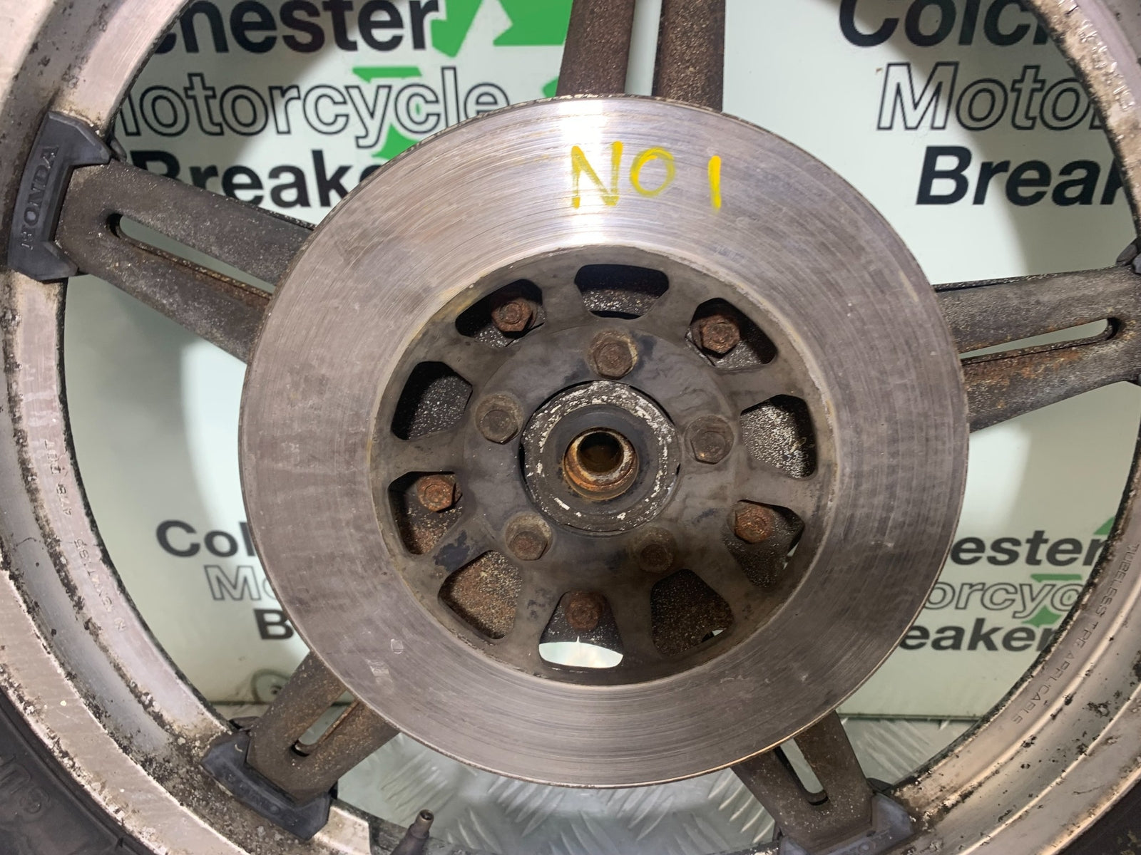 HONDA CX500 CX 500 FRONT WHEEL (NO1)  YEAR 1978 1981 (CMB1137)