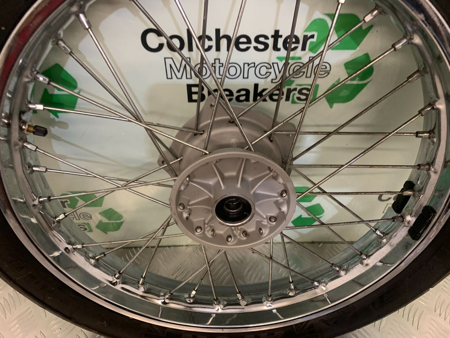ROYAL ENFIELD 350 CLASSIC FRONT WHEEL  YEAR 2022 (STOCK 967)