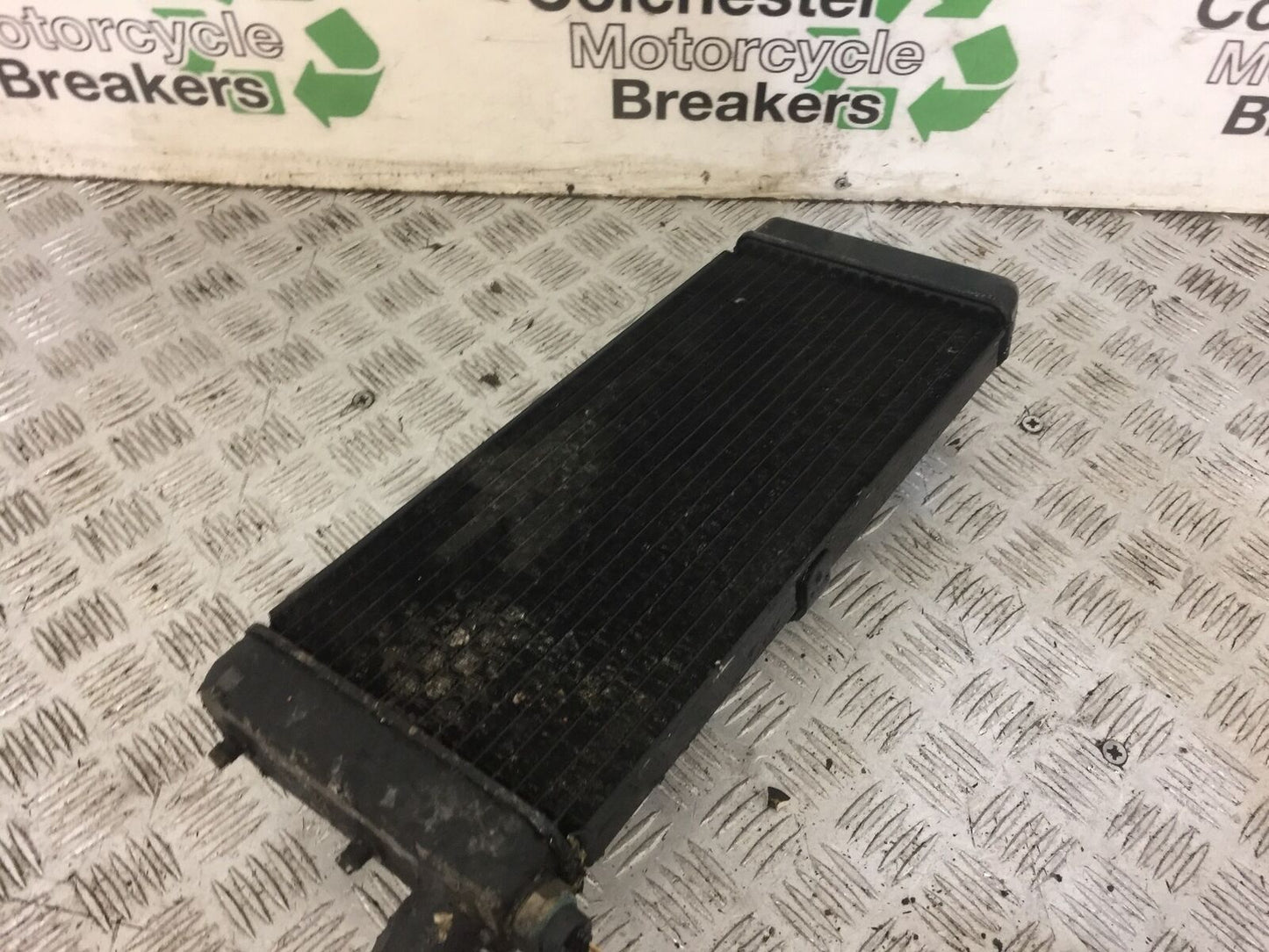 HONDA VT750 VT 750 SHADOW RADIATOR  YEAR 1998-99 (STOCK 685)