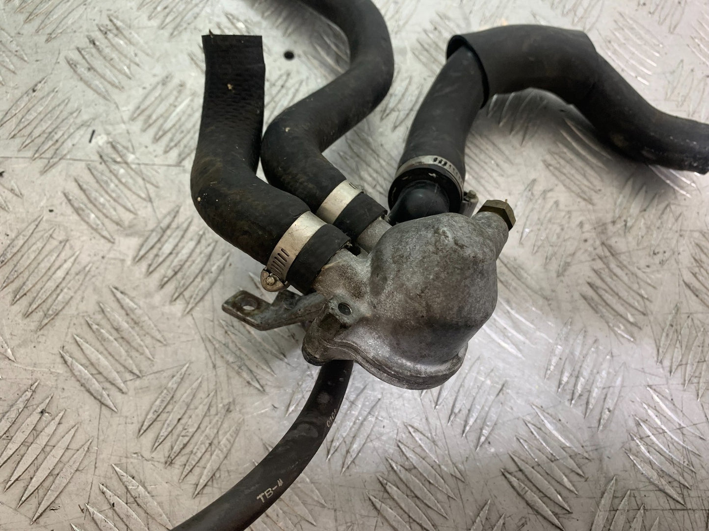 HONDA NT650 V DEAUVILLE THERMOSTAT  YEAR 1998-01(CMB1320)