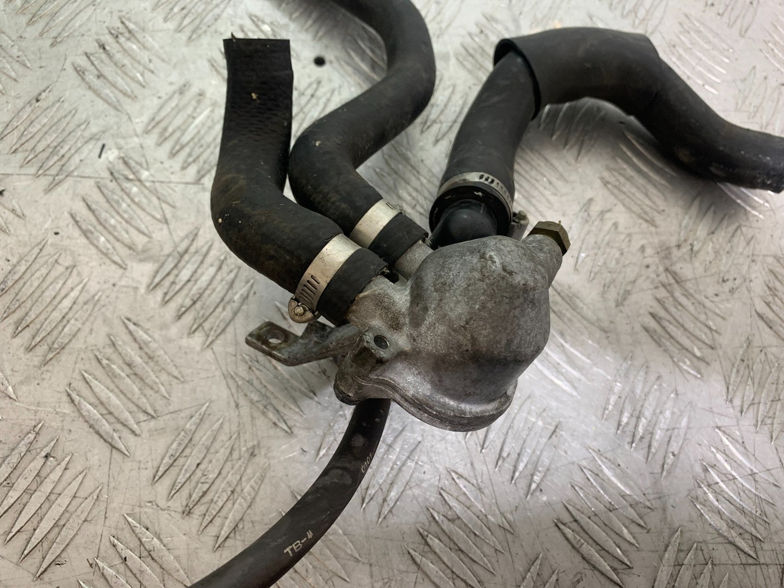 HONDA NT650 V DEAUVILLE THERMOSTAT  YEAR 1998-01(CMB1320)