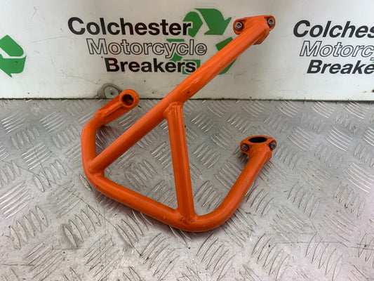 KTM 690 DUKE R LC4 RIGHT CRASH ENGINE BAR YEAR 2012-2015 (CMB1180)