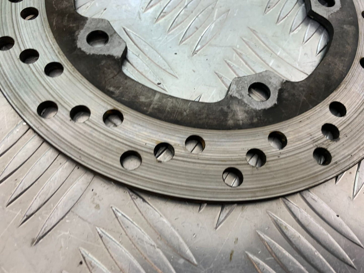 SUZUKI GSX1250 GSX 1250 REAR DISC YEAR 2013-2016  (CMB1013)