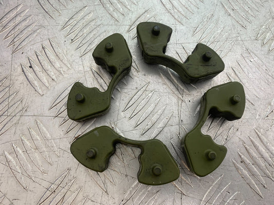 KAWASAKI Z750 Z 750 CUSH DRIVE RUBBERS   YEAR 2004-2006  (CMB1234)