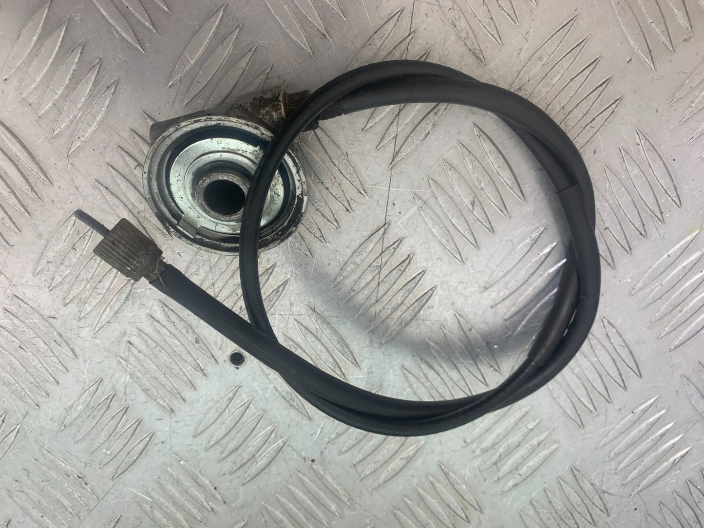 PIONEER XF250 SPEEDO DRIVE AND CABLE  YEAR 2009 (CMB1143)