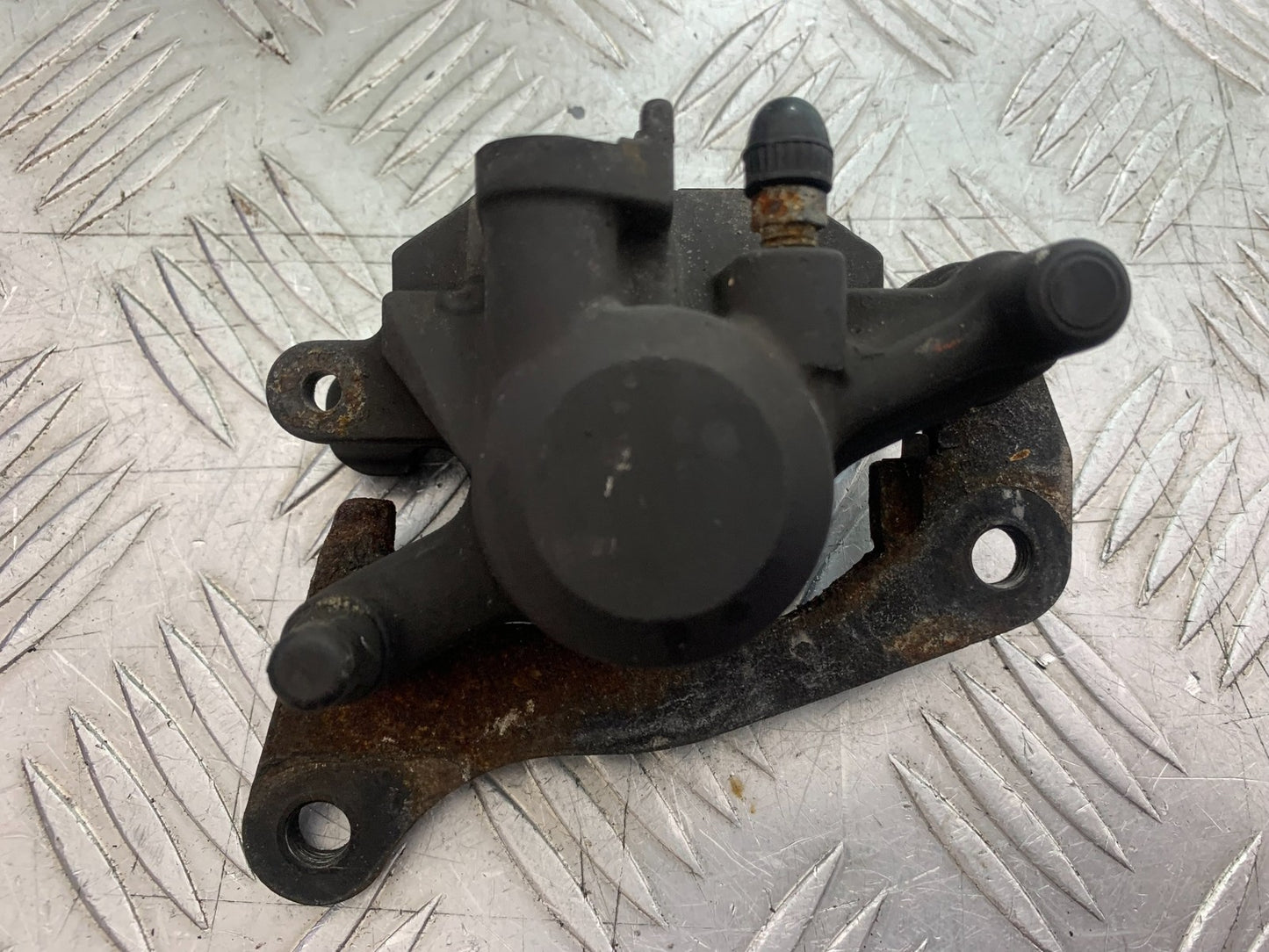 YAMAHA NMAX-125 N MAX 125 REAR BRAKE CALIPER  YEAR 2015-2020  (CMB1231)