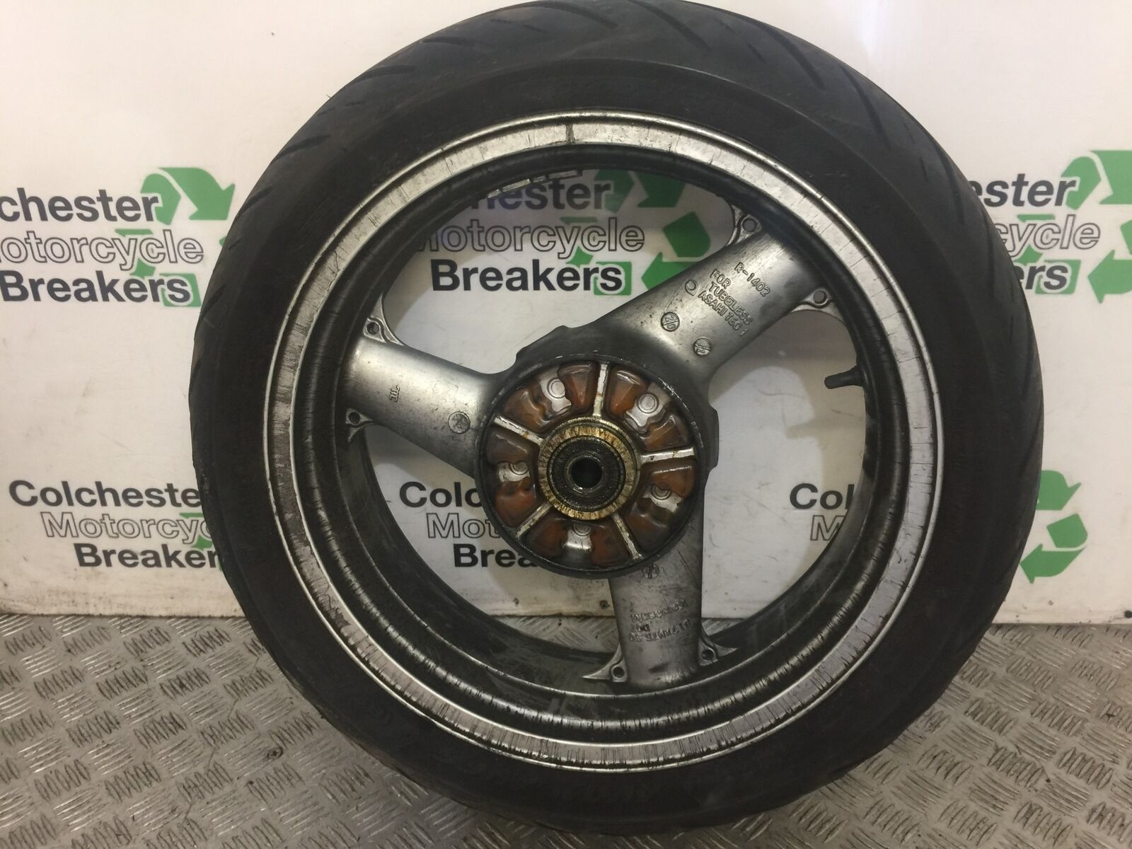 KAWASAKI ZZR1200 ZZR 1200 REAR WHEEL  2002-2005 (STOCK 678)