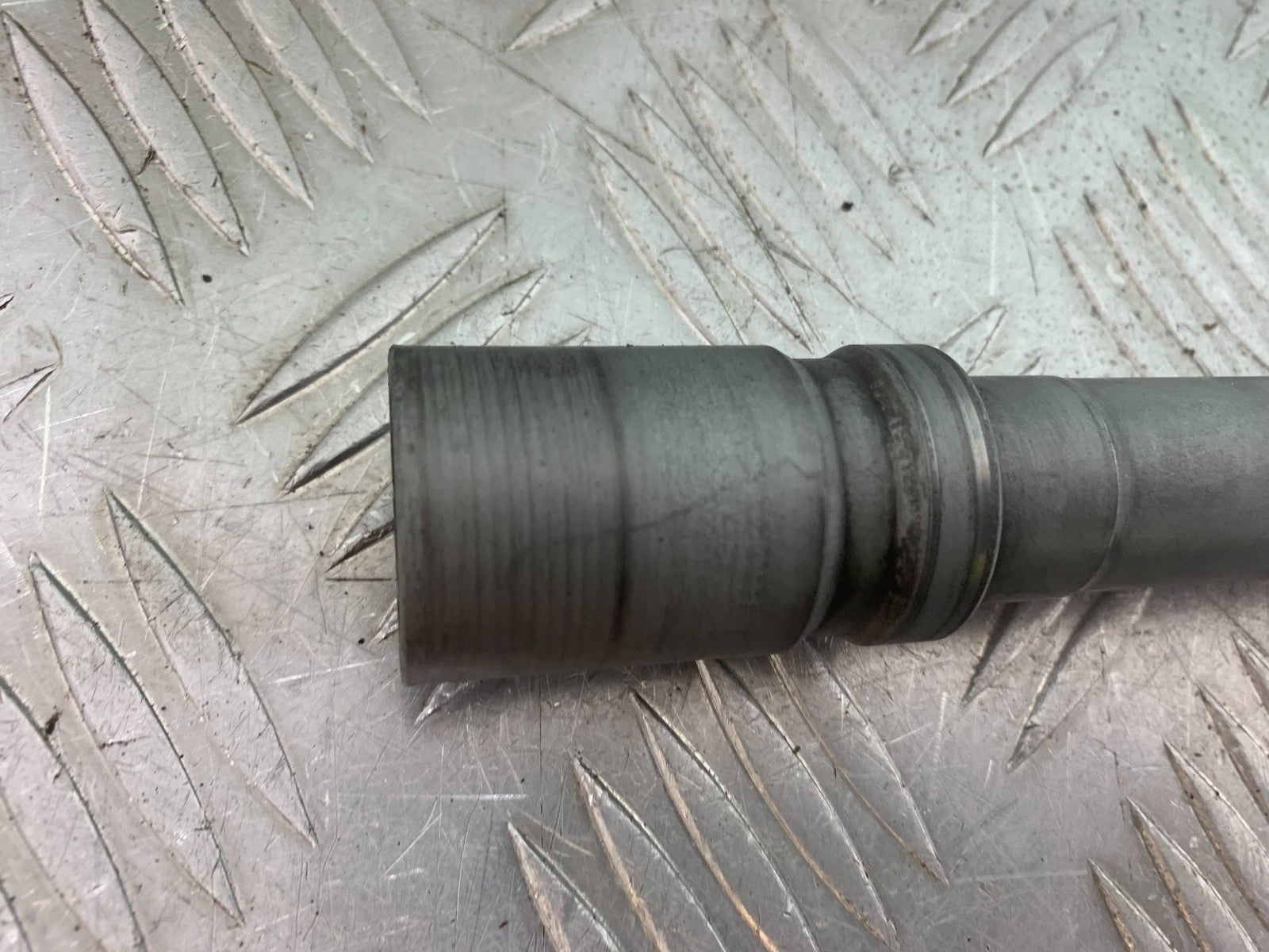 BMW S1000 RR FRONT WHEEL SPINDLE  YEAR 2015-2018 (CMB1246)