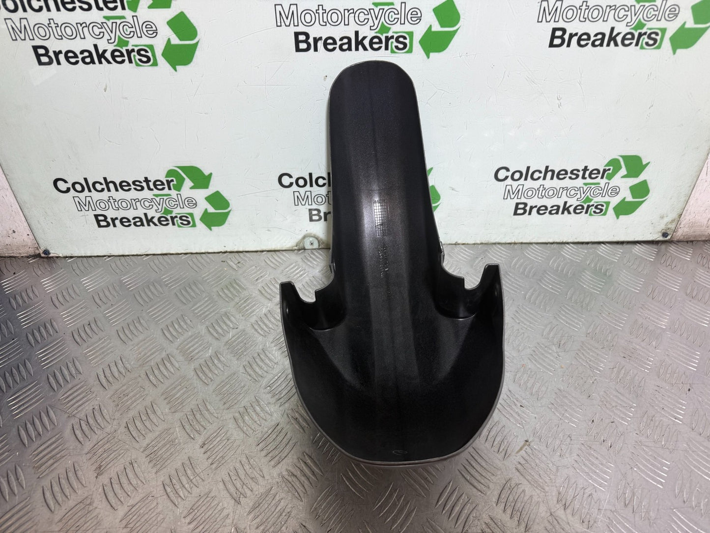 SUZUKI UH125 UH 125 BURGMAN FRONT MUDGUARD FENDER YEAR 2012 - 2016
