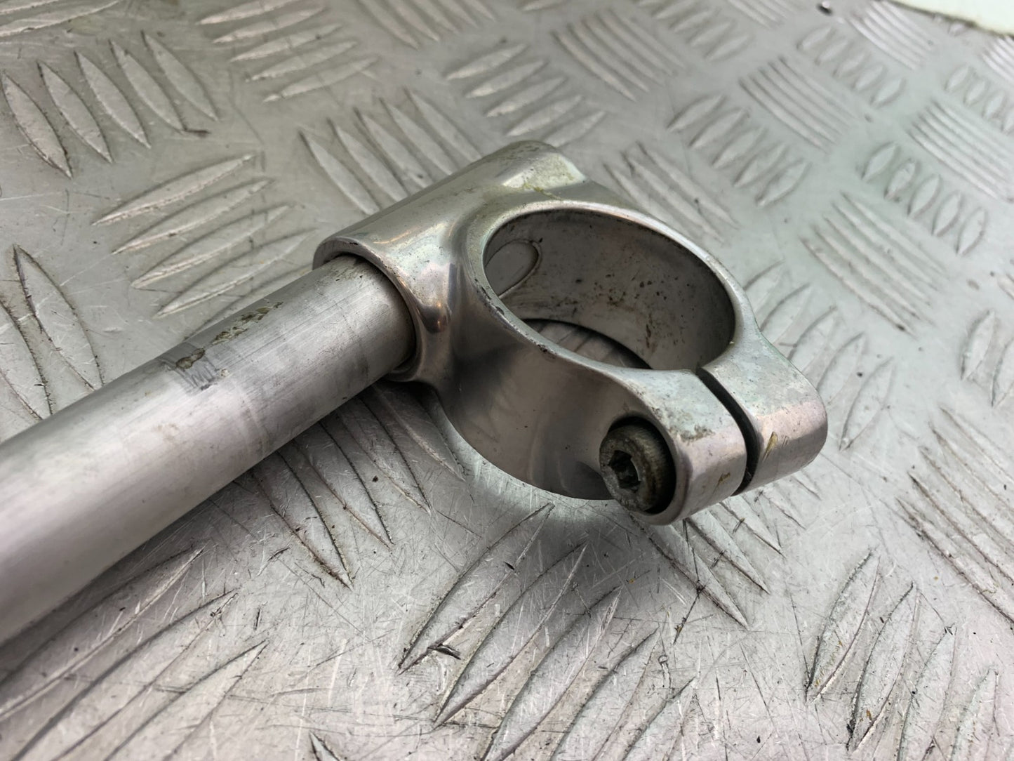 KAWASAKI ZX9R ZX9 R LEFT HANDLEBAR YEAR 1998-1999 (CMB1329)