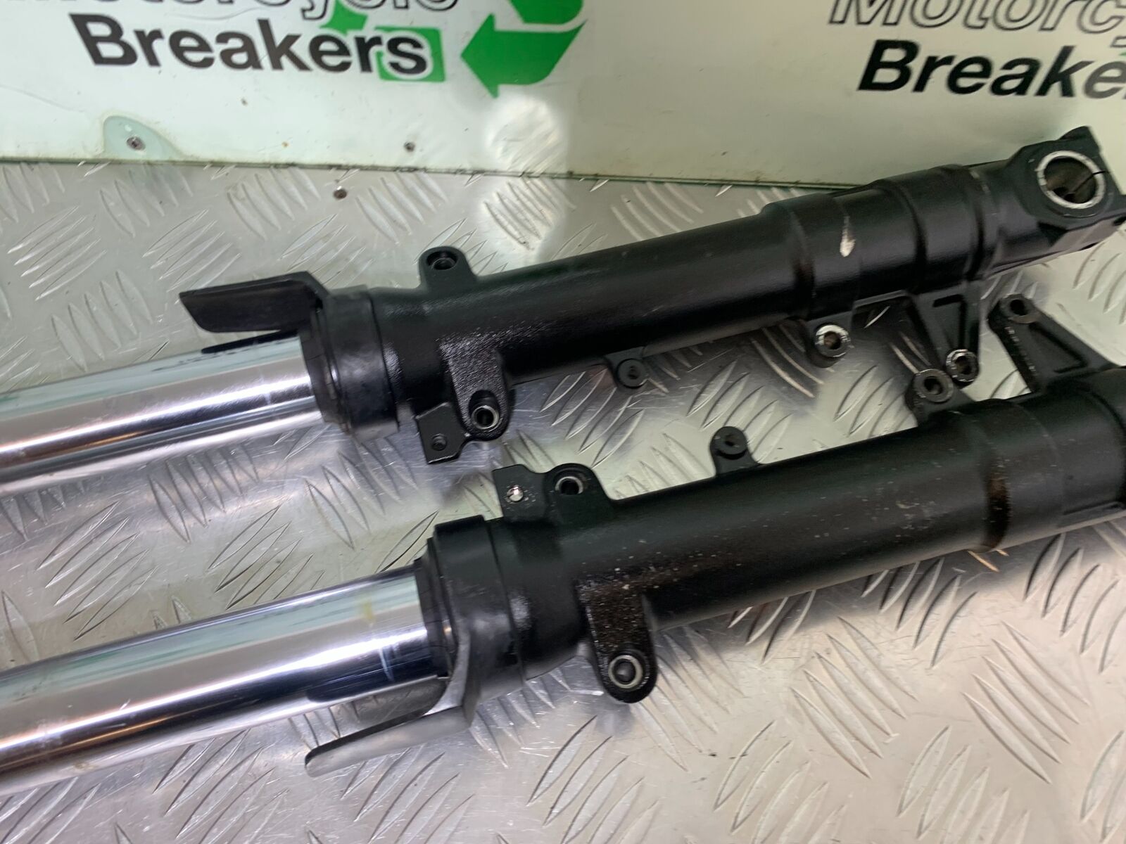 SUZUKI GSX1250 GSX 1250 FORKS (BENT)  YEAR 2013-2016  (CMB1013)