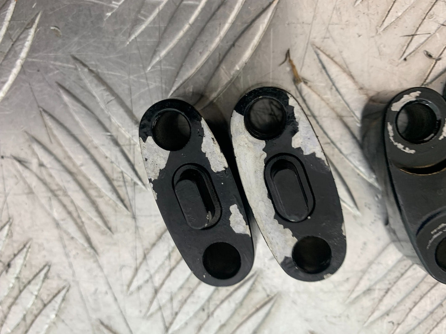 YAMAHA NMAX-125 N MAX 125 HANDLEBAR CLAMPS YEAR 2015-2020  (CMB1231)