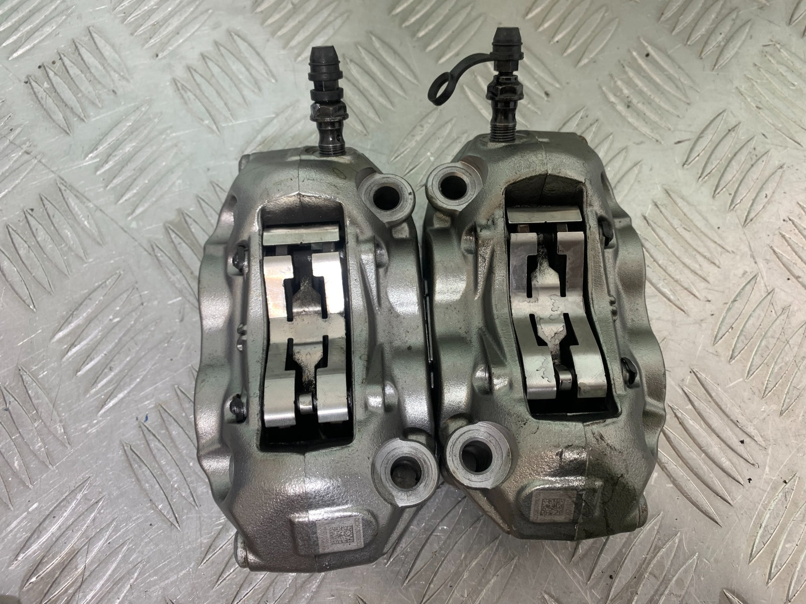 KTM 790 DUKE FRONT BRAKE CALIPERS  YEAR 2018-2021  (CMB11150)