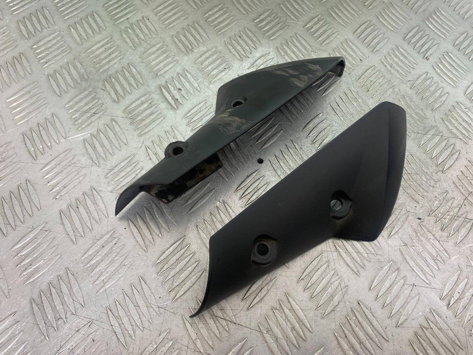 TRIUMPH TIGER 800 XRT MUDGUARD SIDE INFILLS  2018-2020 (CMB1193)