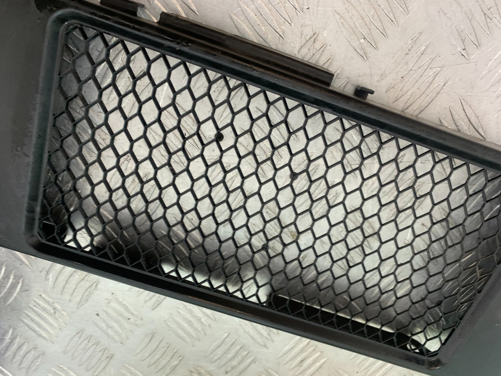HONDA VT750 SHADOW RADIATOR COVER  YEAR 2003-2004 (CMB1265)