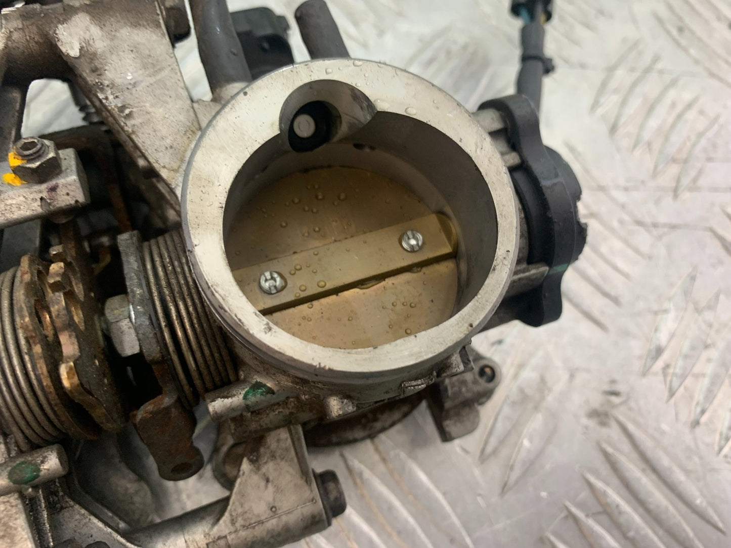 TRIUMPH 675 STREET TRIPLE R THROTTLE BODIES  YEAR 2013 - 2016 (CMB1221)