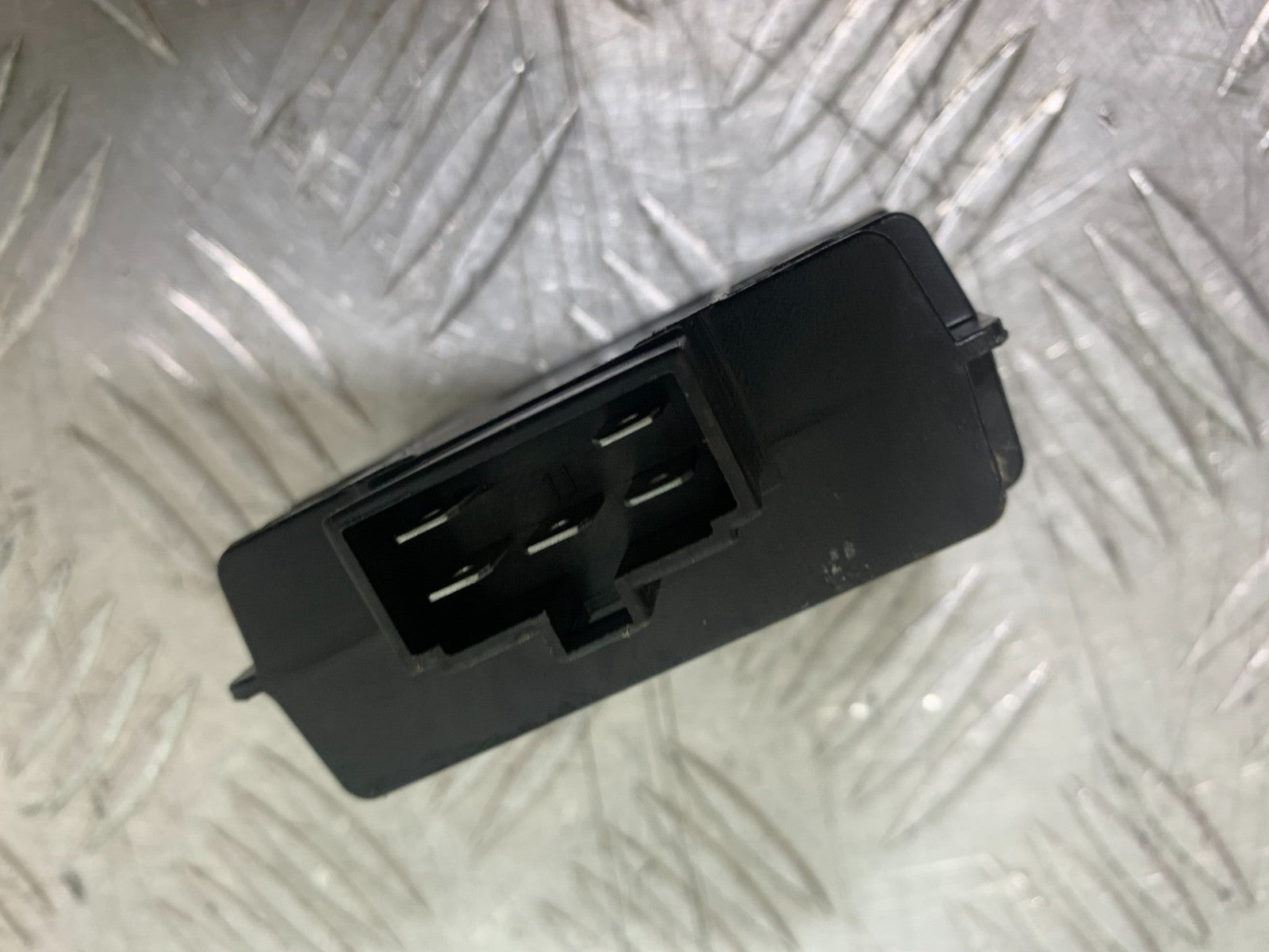 YAMAHA YS125 YS 125 REGULATOR   YEAR 2017-2021 (CMB1321)
