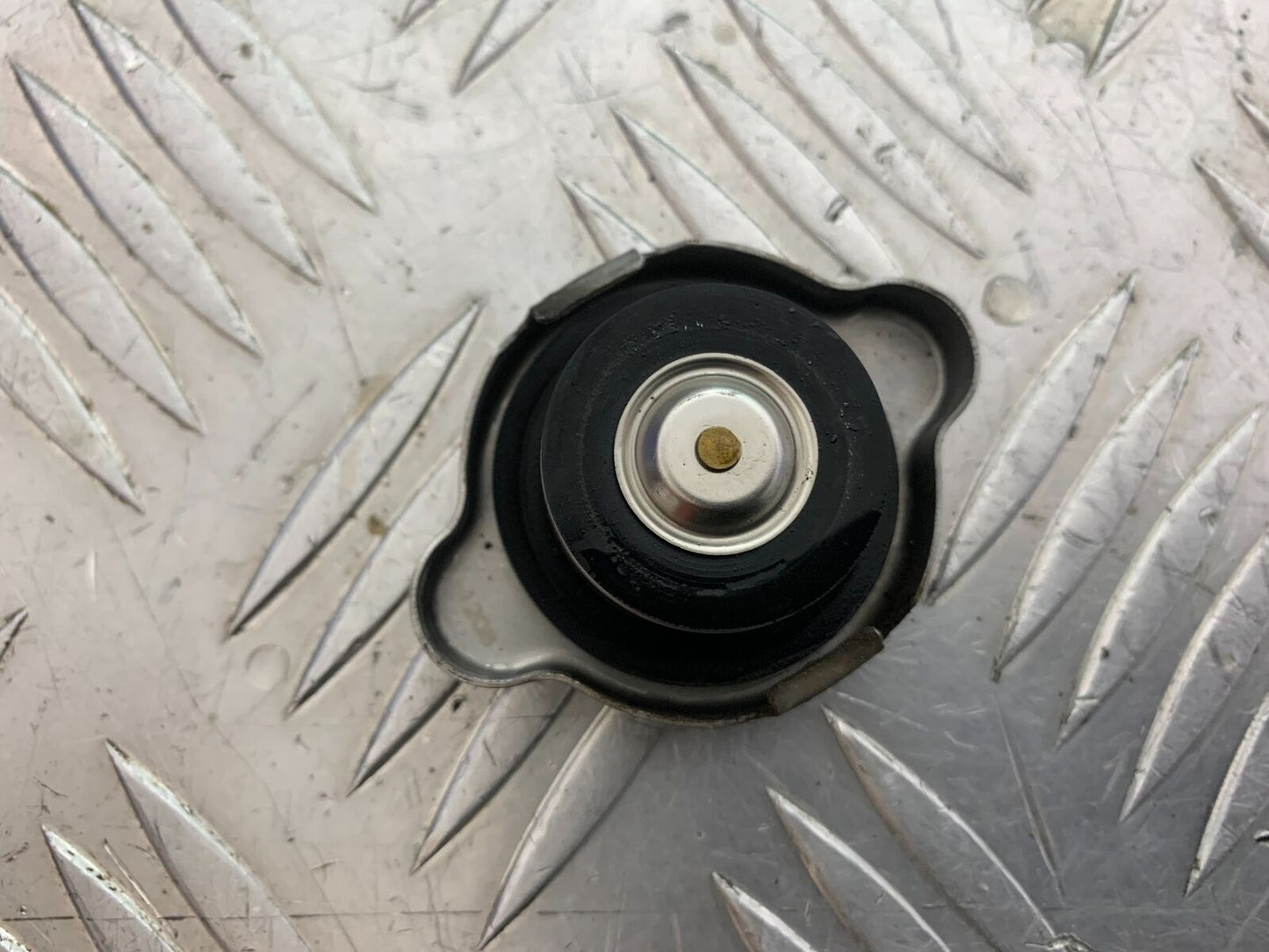 KAWASAKI Z650 ER650 KNFAN RADIATOR CAP   YEAR 2022-2024 (CMB1112)
