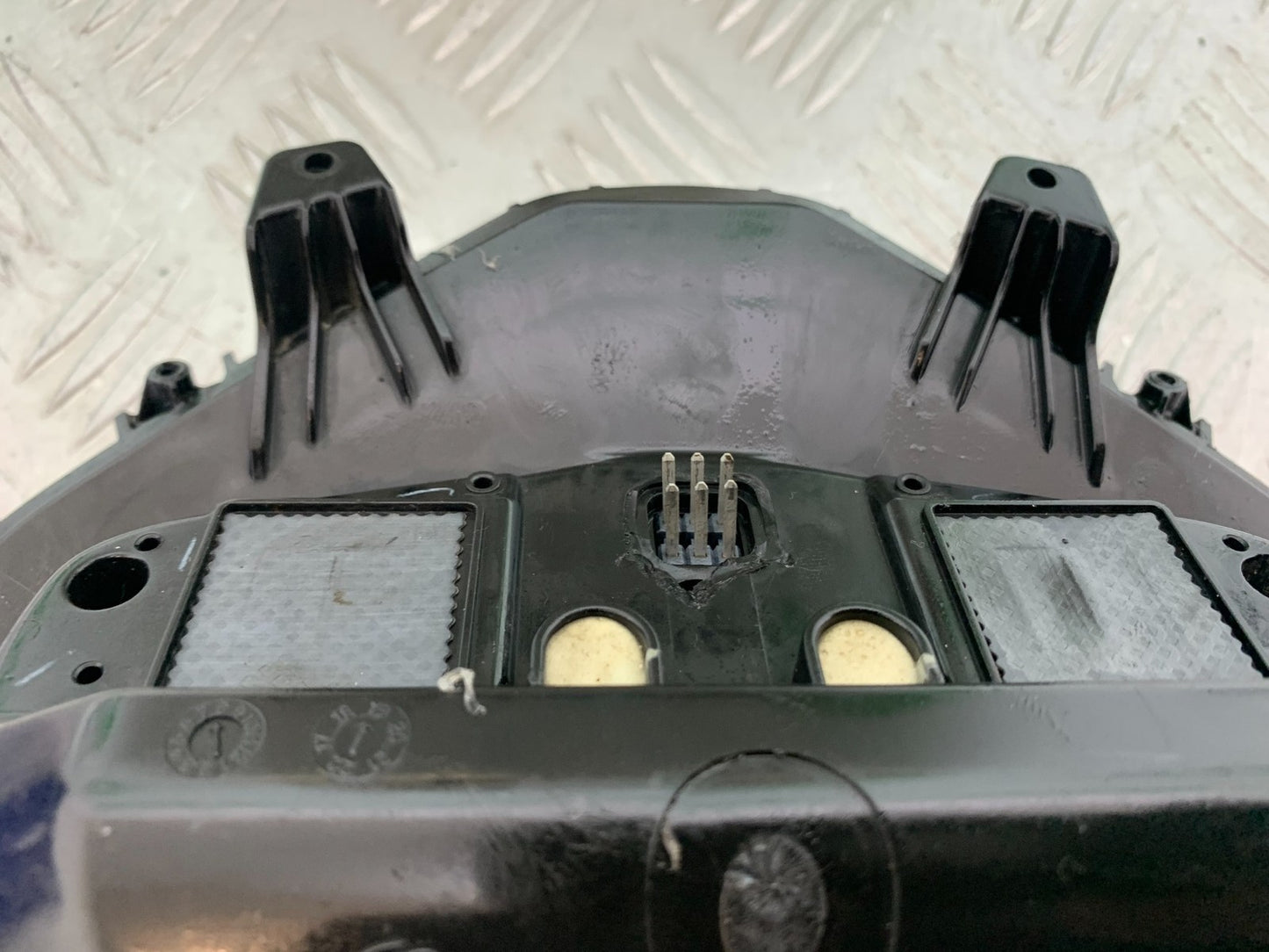KTM 125 DUKE HEADLIGHT (DAMAGED)  YEAR 2018-2023 (CMB1185)