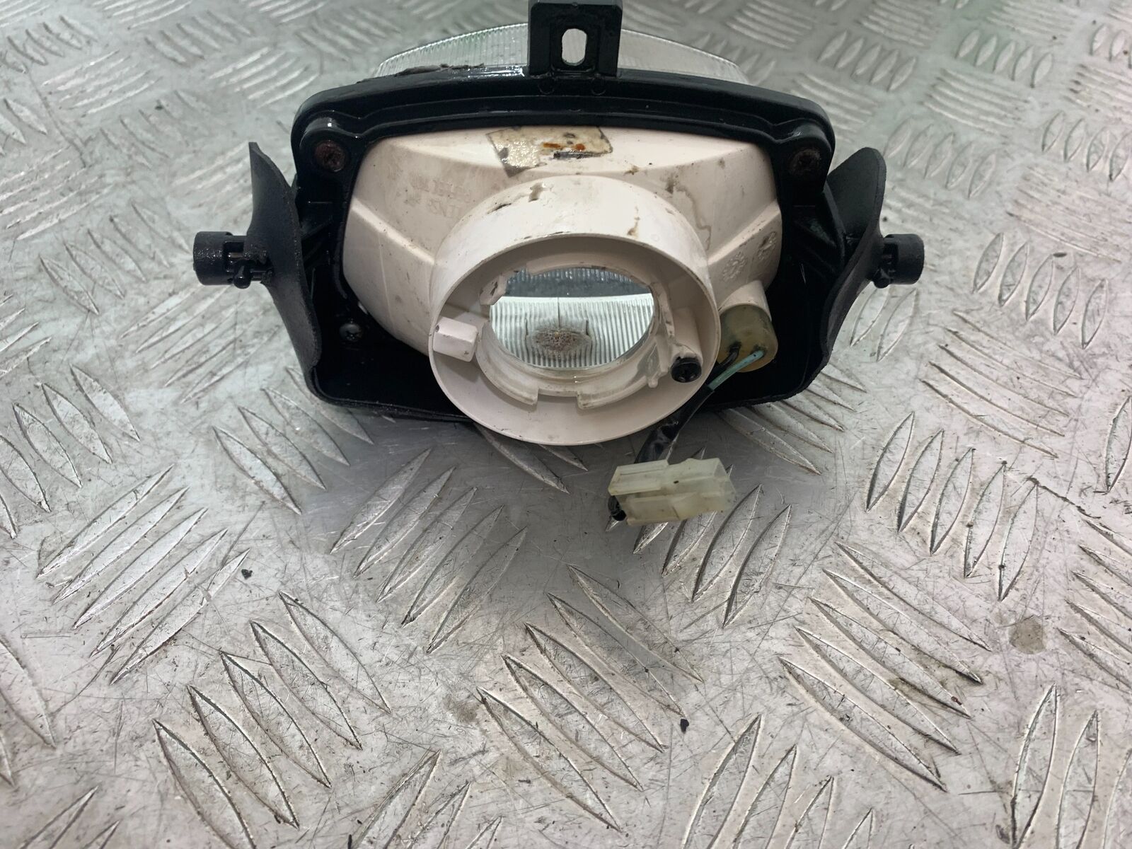 YAMAHA XT125 X XT 125 X HEADLIGHT   2005-2011 (CMB1097)