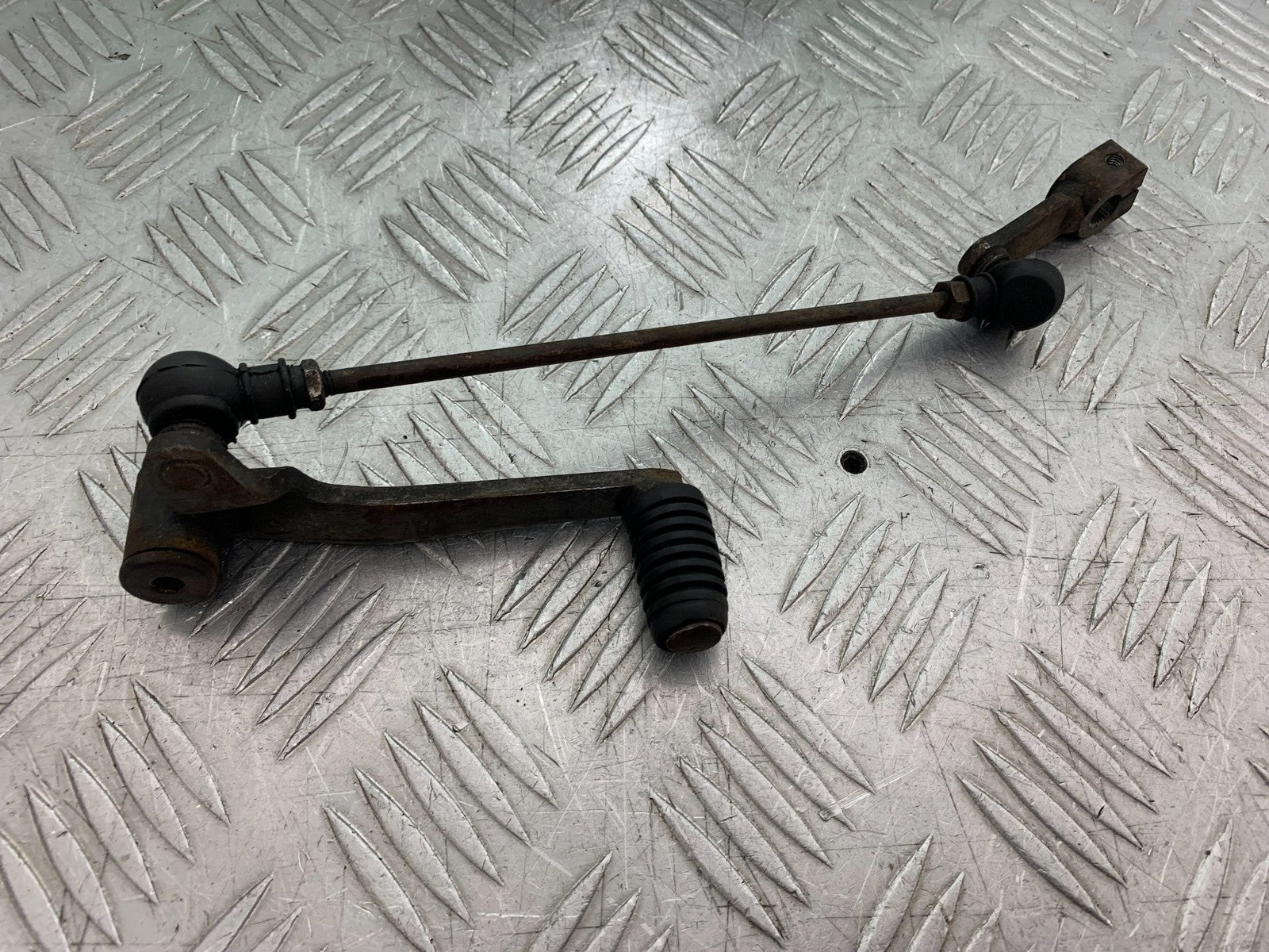 HONDA CB600 CB 600 HORNET GEAR LEVER YEAR 1998-2002 (CMB1297)