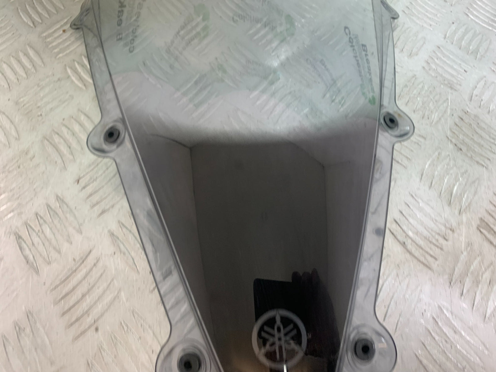 YAMAHA YZF R1 SCREEN YEAR 2004-2006 (CMB1155)