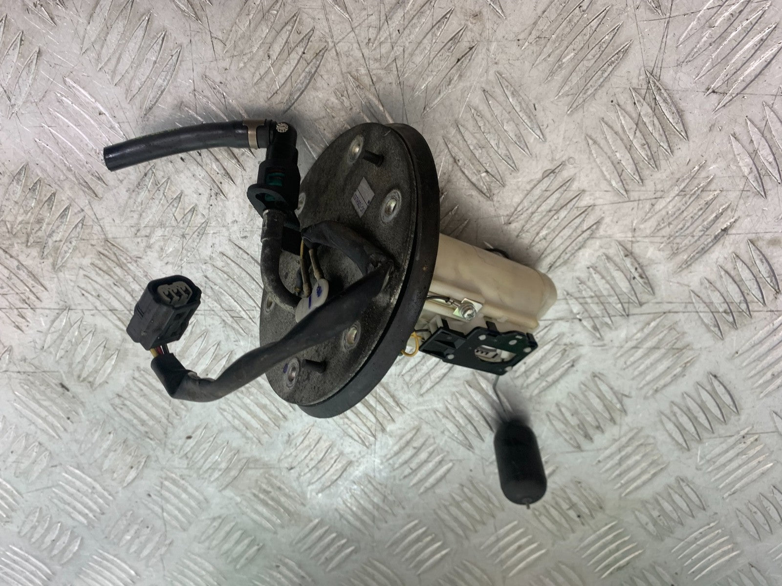 HONDA CB500 F CB500F PETROL PUMP  YEAR 2013-2015  (CMB1235)