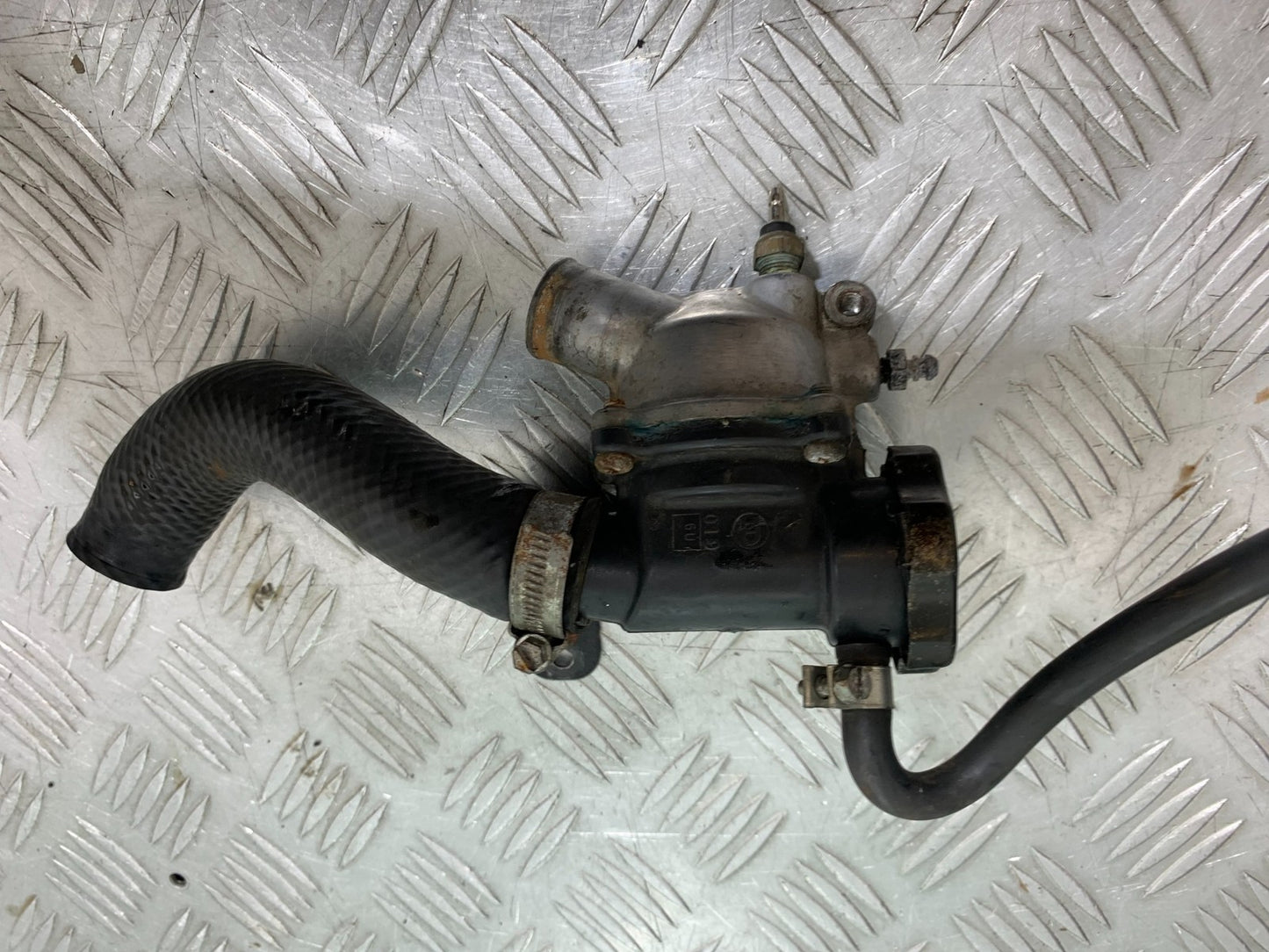 KAWASAKI ZZR1100 D THERMOSTAT YEAR 1993-2001 (CMB1189)