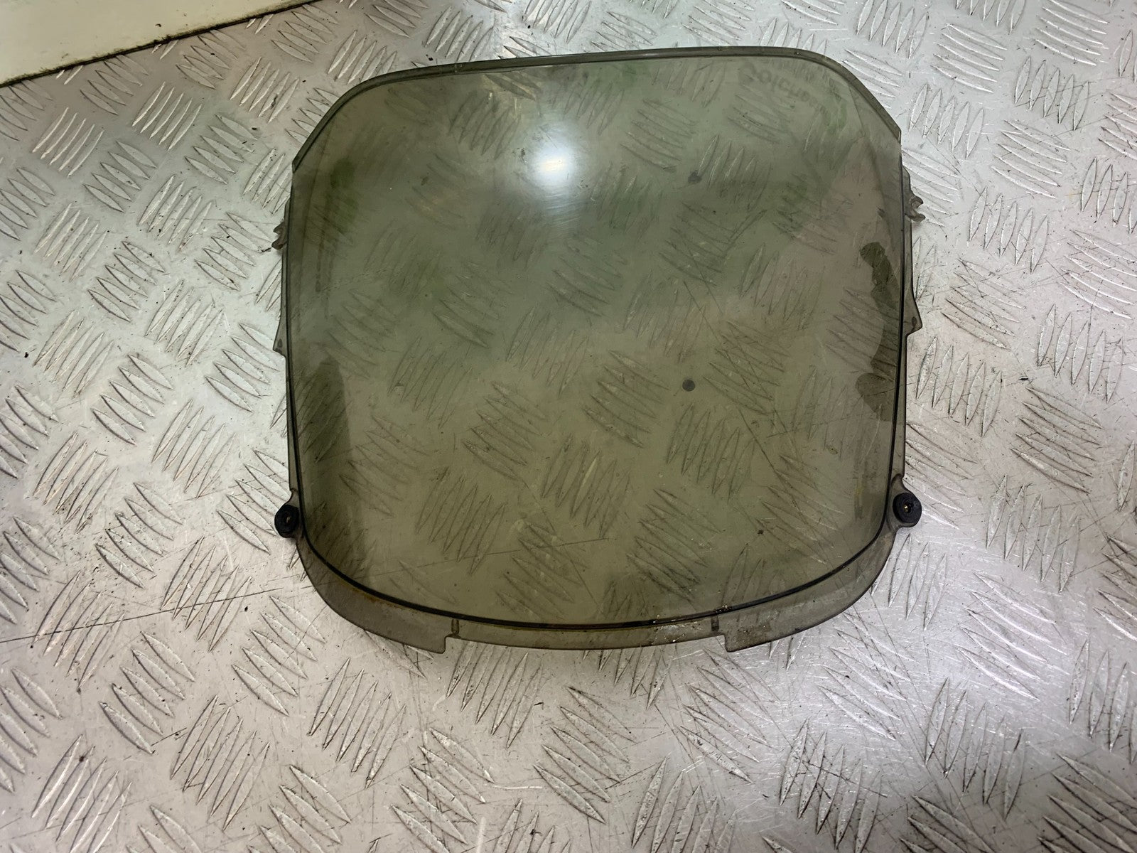 HONDA NT650 V DEAUVILLE SCREEN  YEAR 1998-01 (CMB1320)