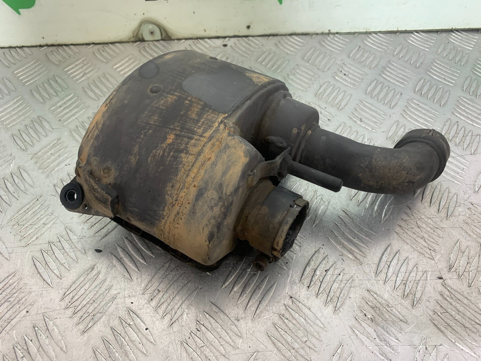 BSA 650 GOLD STAR EXHAUST COLLECTOR BOX   YEAR 2022-2025 (CMB1262)