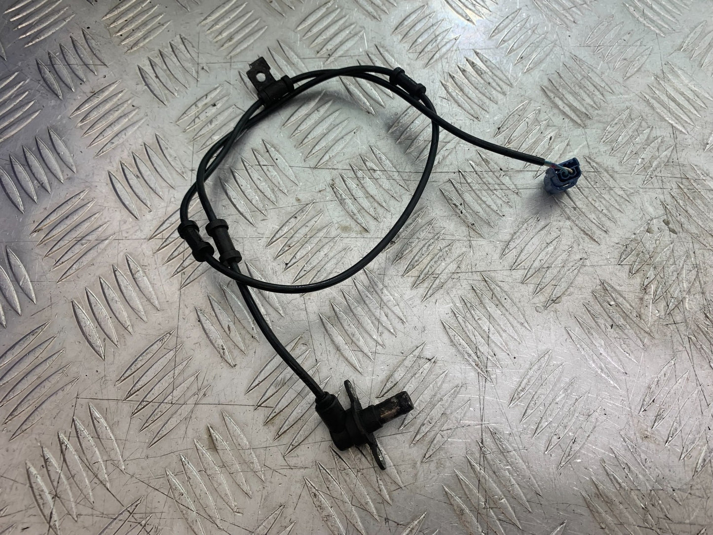 HONDA CB500 F CB500F FRONT ABS SENSOR   YEAR 2013-2015  (CMB1235)