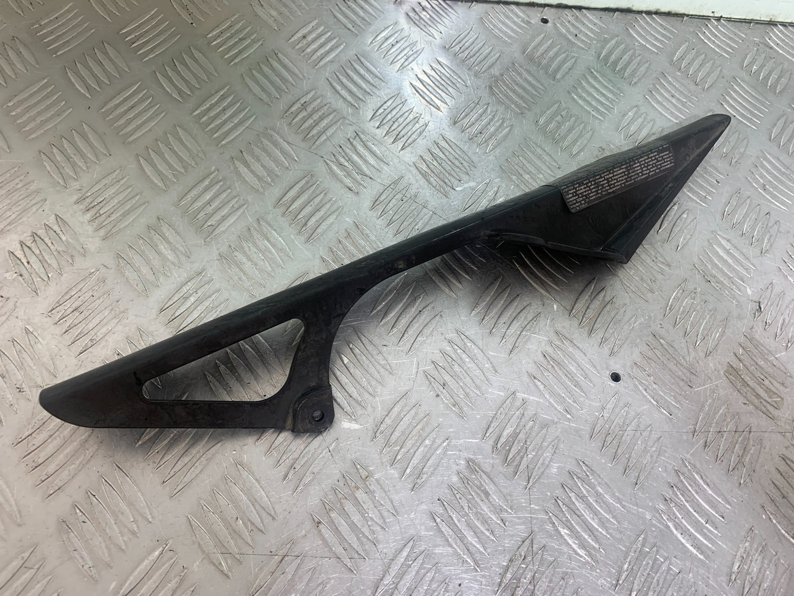 KAWASAKI ZX6R ZX6 R P7F P8F CHAIN GUARD  YEAR 2007-08 (CMB1165)