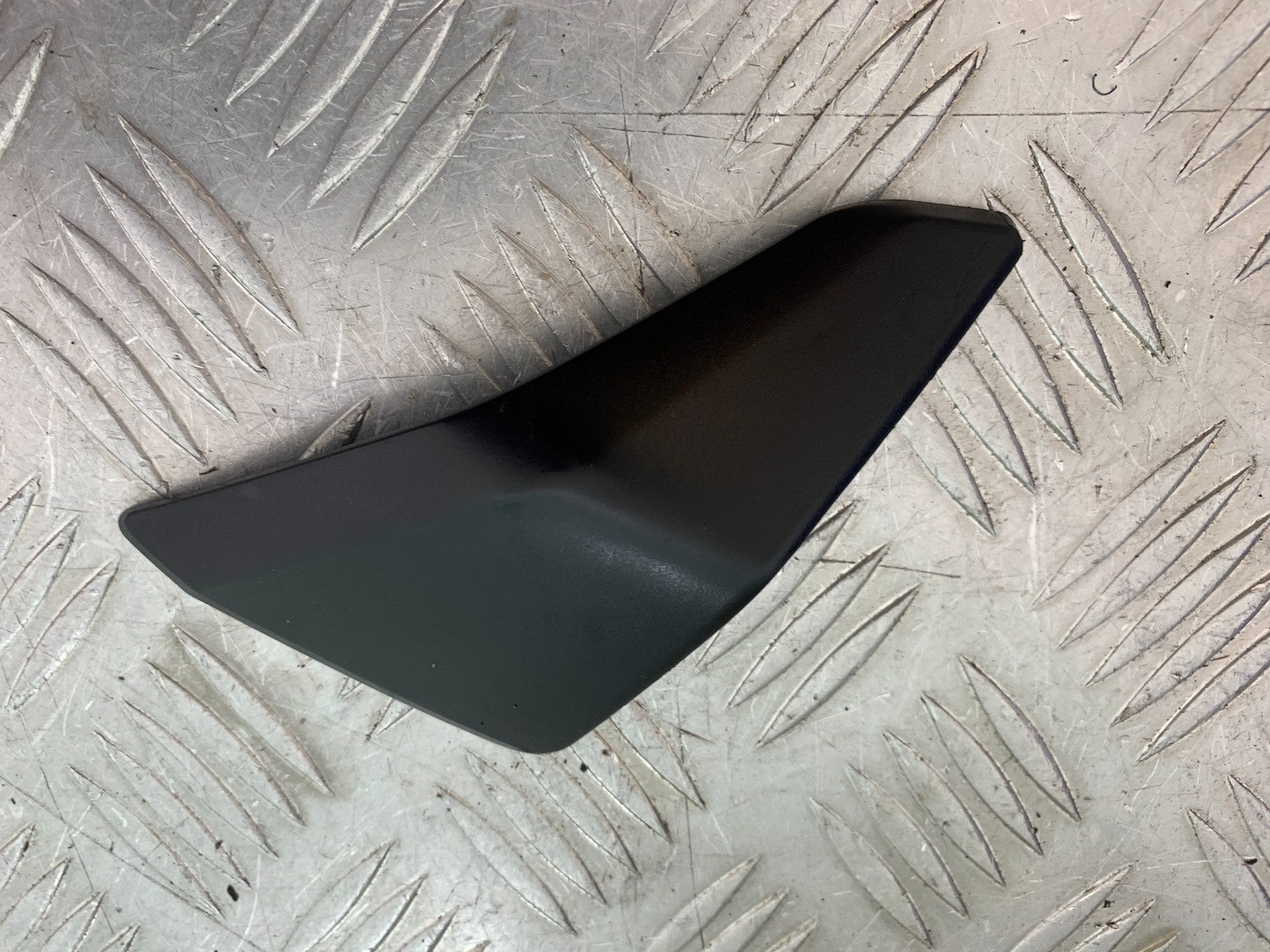 DUCATI 1299 PANIGALE INFILL PANEL  YEAR 2016 (CMB 1187)