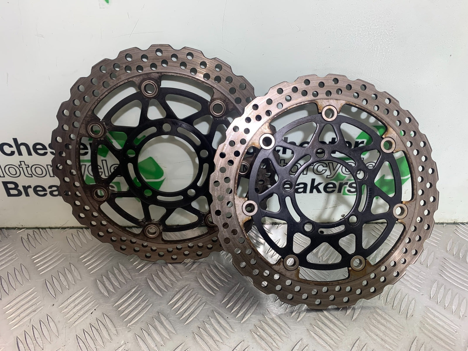 KAWASAKI ZX6R FRONT BRAKE DISCS YEAR 2009-2012 (CMB1136)