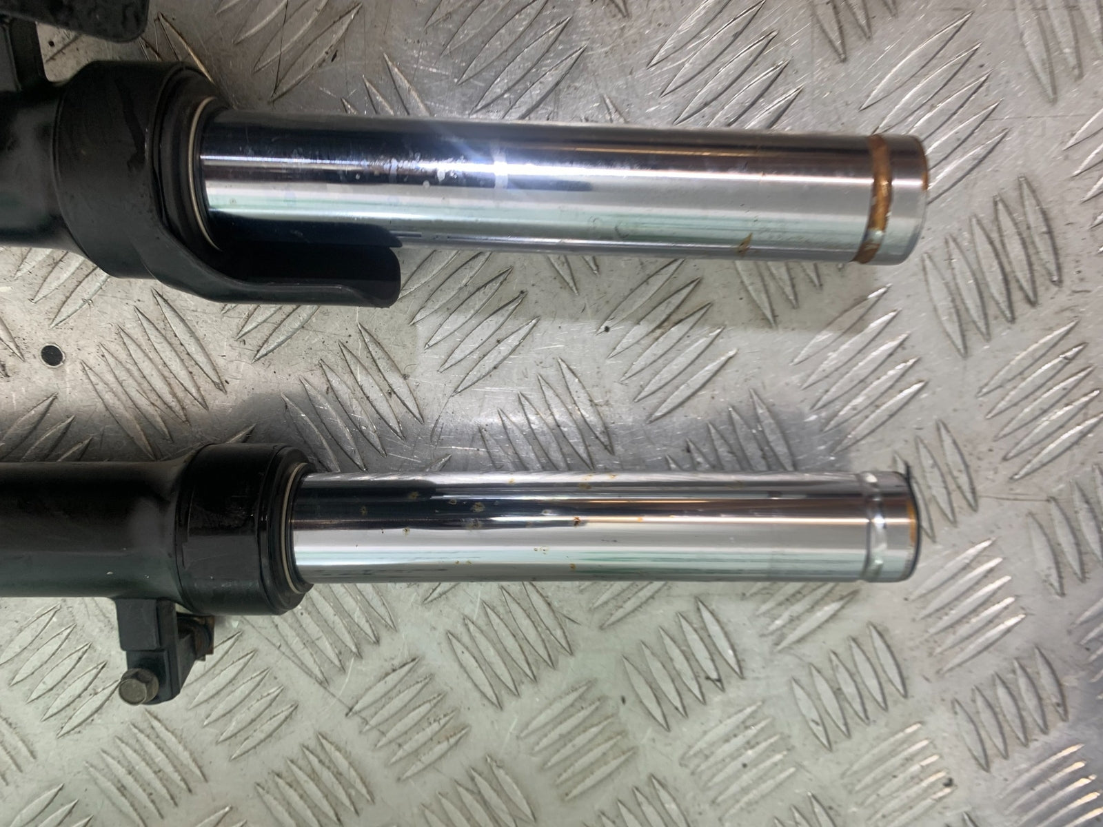 KAWASAKI J125 J125 FORKS  YEAR 2016-2020 (CMB1158)