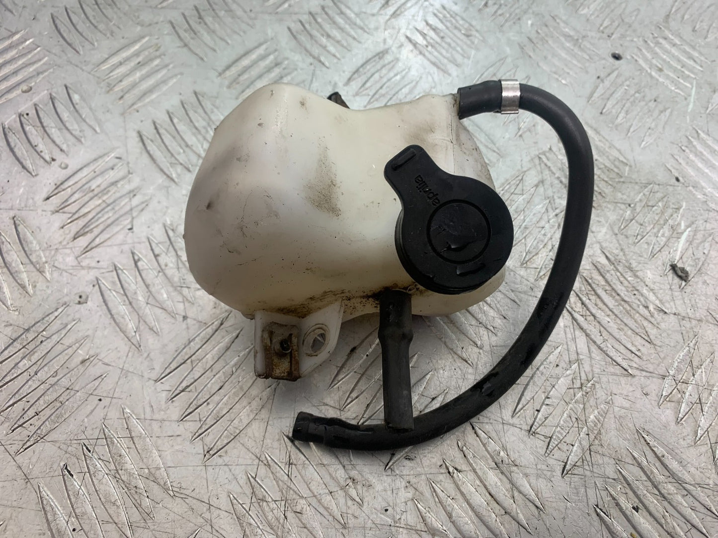 APRILIA 650 PAGASO STRADA COOLANT BOTTLE   YEAR 2005-2010 (CMB1260)