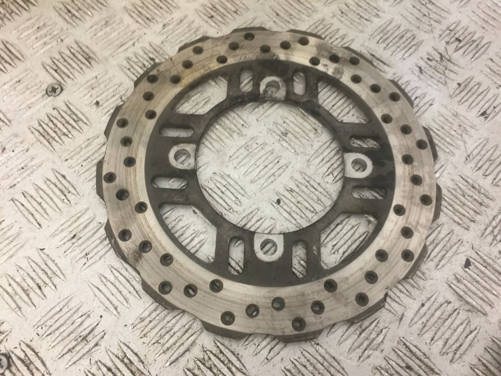 KAWASAKI Z750 Z 750 REAR BRAKE DISC   YEAR 2009-2012 (STOCK 670)