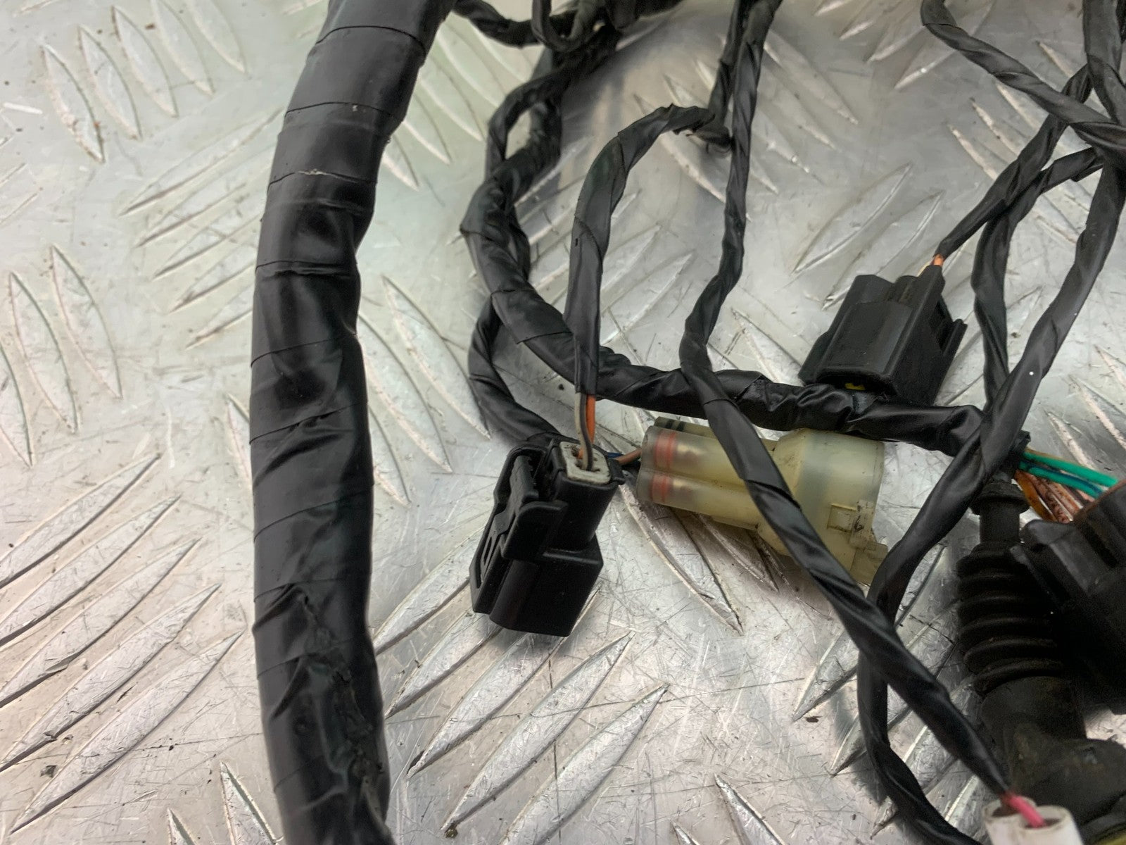KTM 690 DUKE R LC4 WIRING LOOM HARNESS YEAR 2012-2015  (CMB1180)