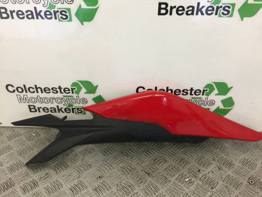 HONDA CBR125 CBR 125 RIGHT SEAT PANEL YEAR 2011-2017