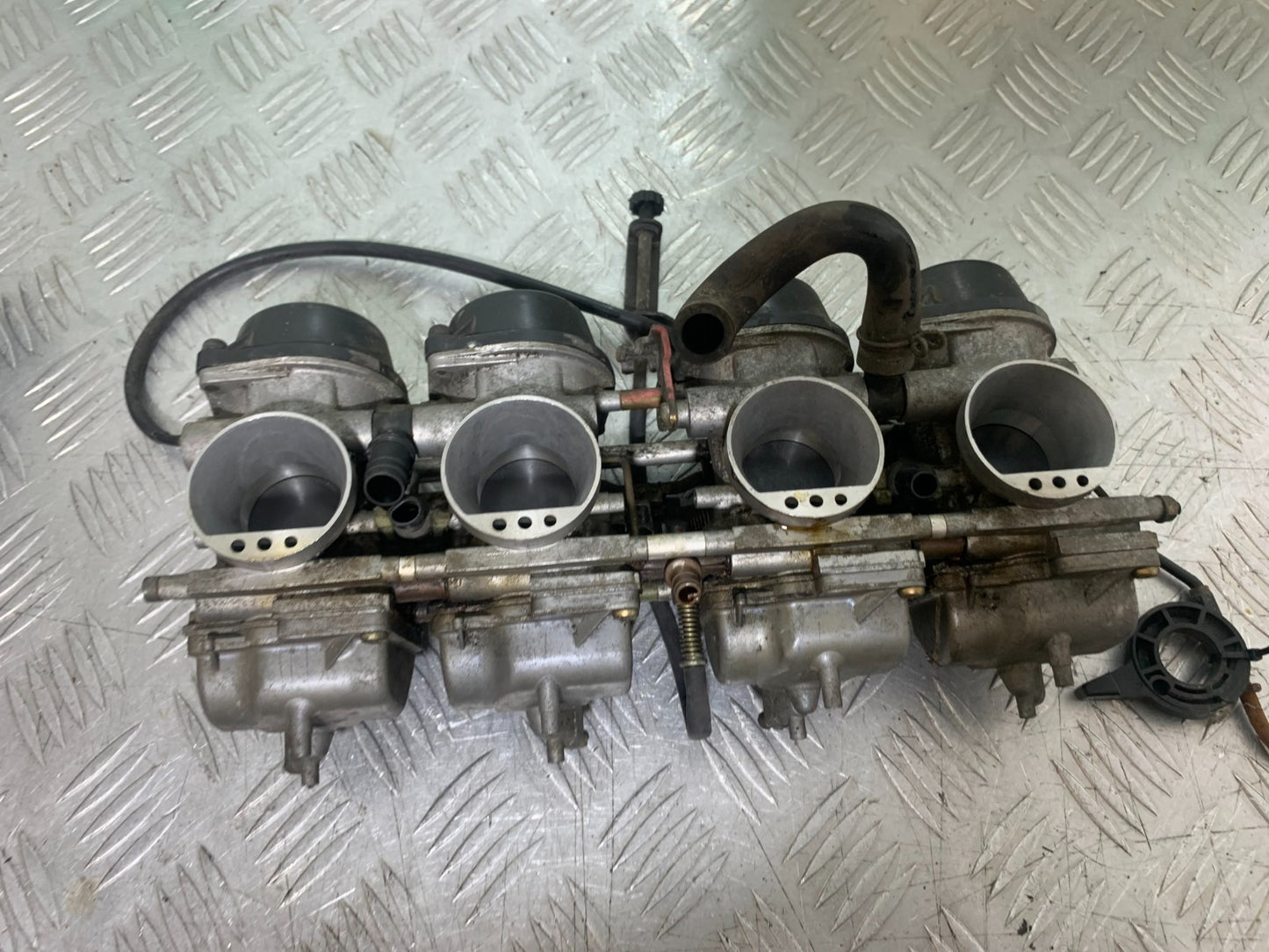 SUZUKI RF900 RF 900 CARBS YEAR 1994-1999 CMB1326