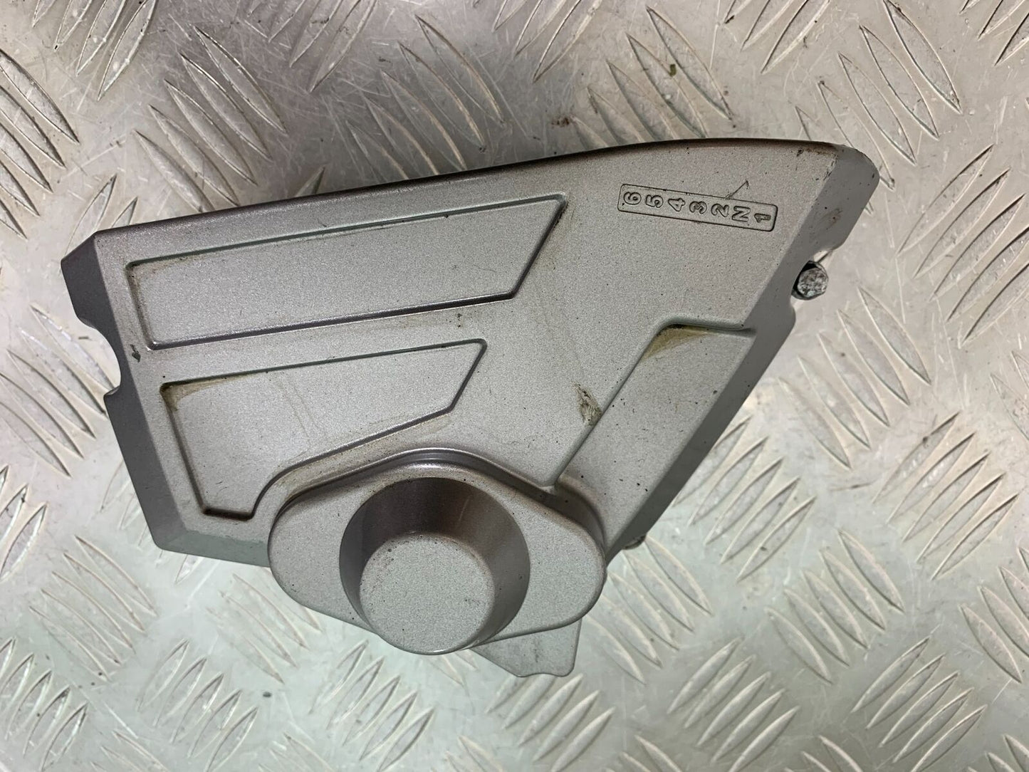 SUZUKI SV650 SV 650 SPROCKET COVER   YEAR 2003-2006 (CMB1024)