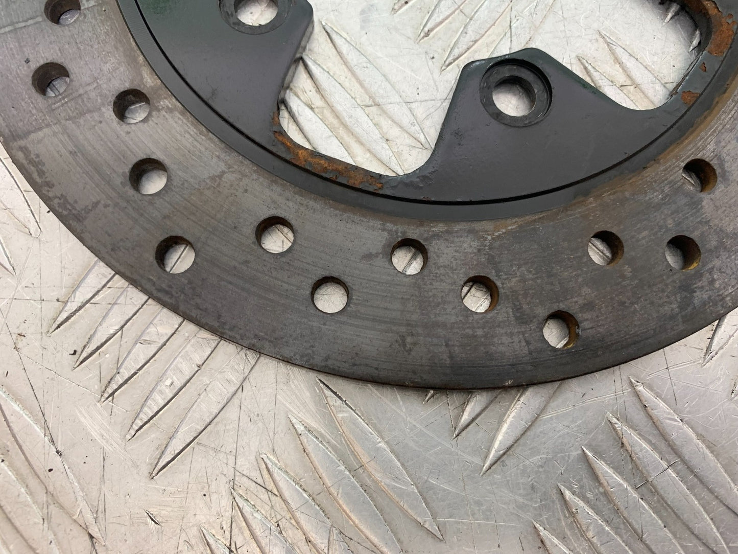 SUZUKI GSF1200 GSF 1200 BANDIT REAR BRAKE DISC   YEAR 2001-2004 (CMB1188)