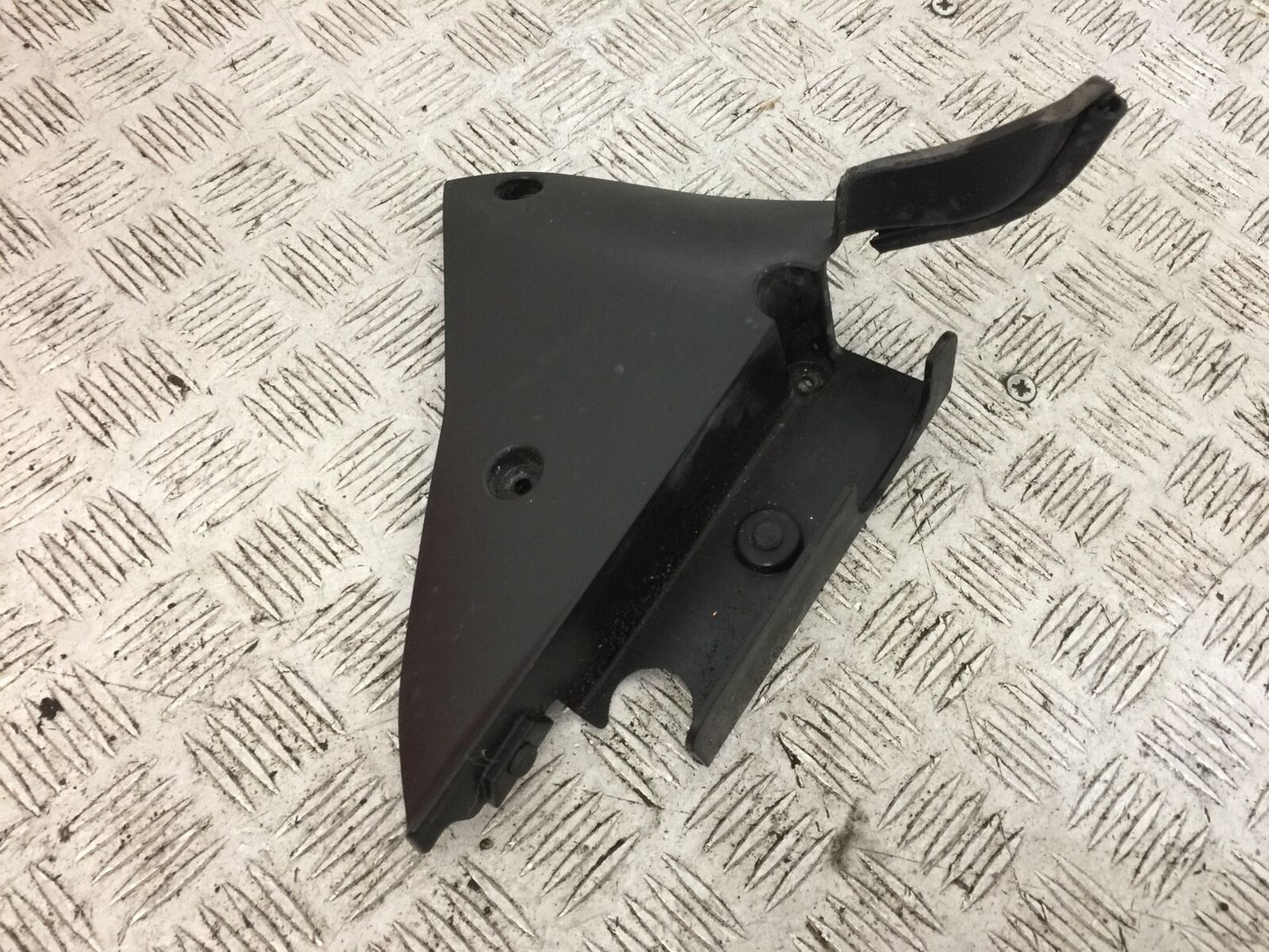 KAWASAKI Z1000 RIGHT INNER INFILL COVER YEAR 2007-2009 (STOCK 763)
