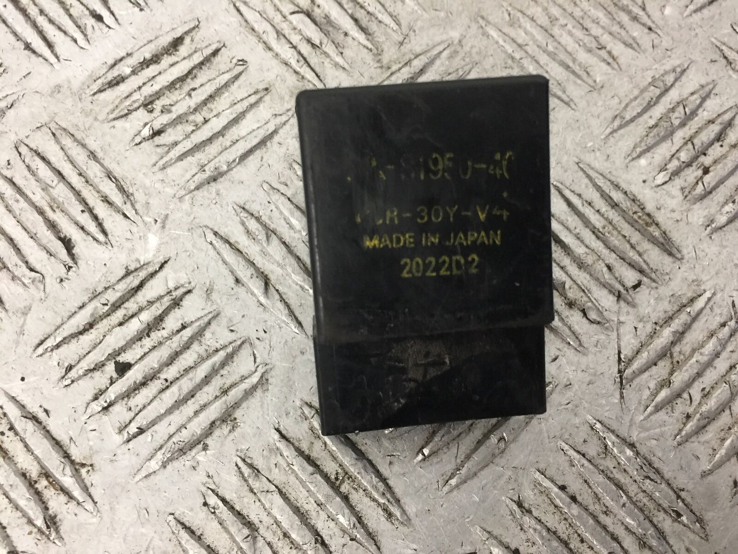 YAMAHA XT1200 Z SUPER TENERE MAIN RELAY  YEAR 2010-2021 (STOCK 894)