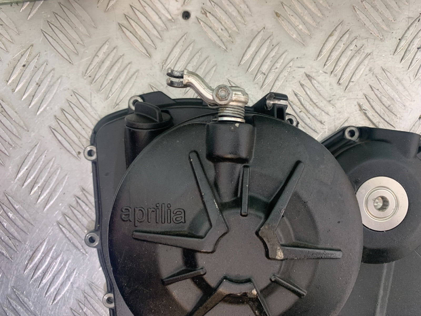 APRILIA TUONO 1000 V4R CLUTCH COVER  YEAR 2011-13  (CMB1316)