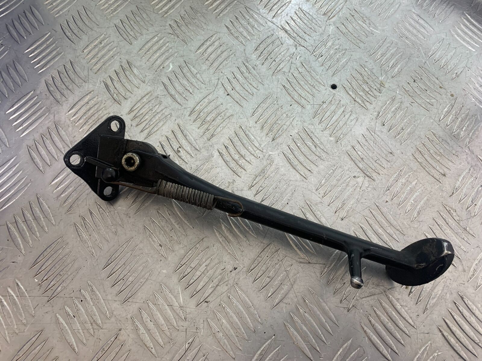 TRIUMPH 955i SPRINT ST SIDE STAND  YEAR 1999-2004 (CMB1124)